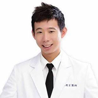 廖偉呈 藥師